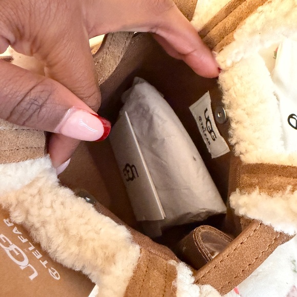 UGG x TELFAR Small Shopper - Picture 8 of 10